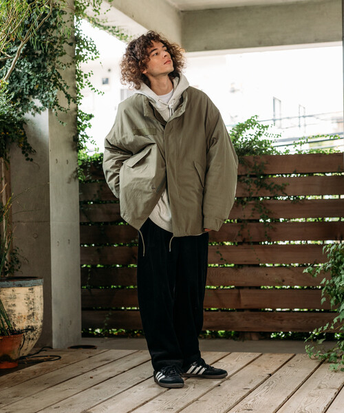 FREAK'S STORE（フリークスストア）の「限定展開 ワイドシルエット コーデュロイ タックパンツ（その他パンツ・メンズ・ブラウン/ベージュ/ブラック/チャコールグレー・LARGE/MEDIUM/SMALL）」の10枚目の写真