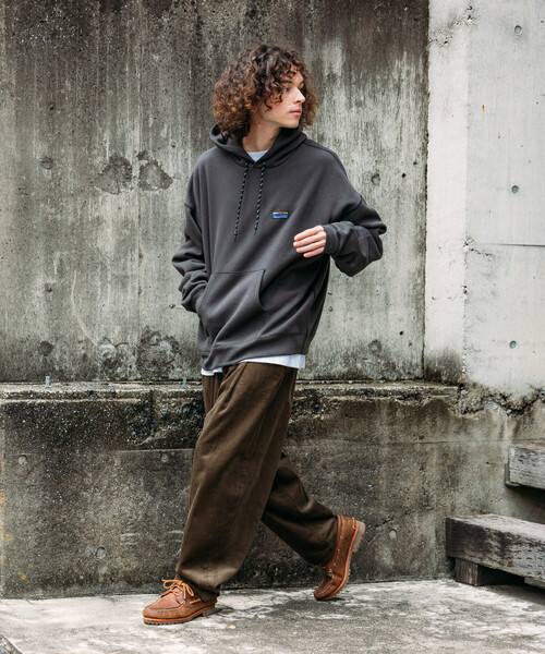 FREAK'S STORE（フリークスストア）の「限定展開 ワイドシルエット コーデュロイ タックパンツ（その他パンツ・メンズ・ブラウン/ベージュ/ブラック/チャコールグレー・LARGE/MEDIUM/SMALL）」の22枚目の写真