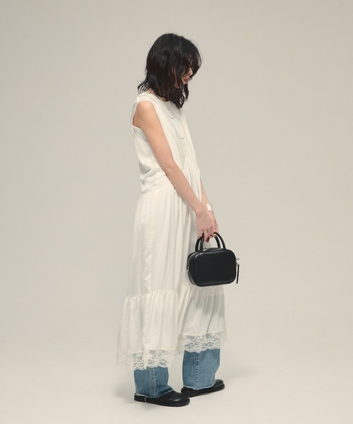 eL(エル)の「【eL】Gather Lace V One-piece/582474(ワンピース・レディース・オフホワイト/ネイビー・FREE)」の13枚目の写真