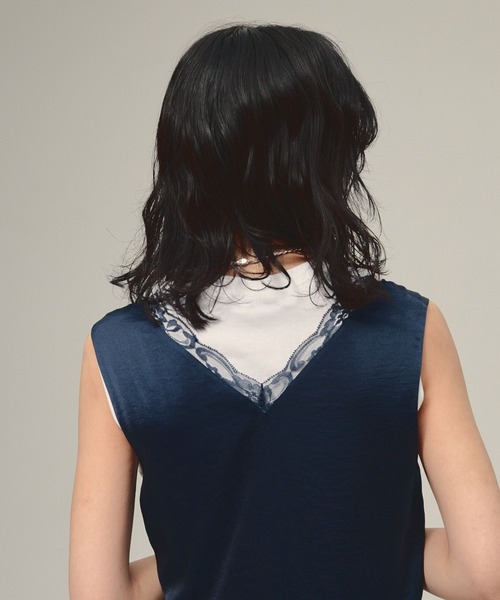 eL(エル)の「【eL】Gather Lace V One-piece/582474(ワンピース・レディース・オフホワイト/ネイビー・FREE)」の18枚目の写真