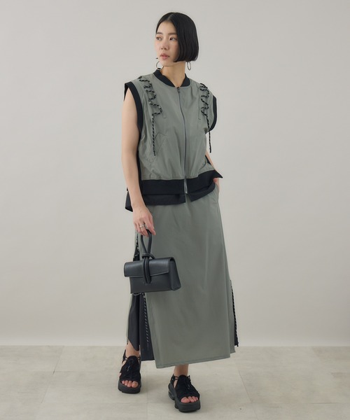 Paradise Picnic（パラダイスピクニック）の「33℃ サイドスリット カーブコードフレアスカート（スカート・レディース・ブラック/カーキ・FREE）」の18枚目の写真