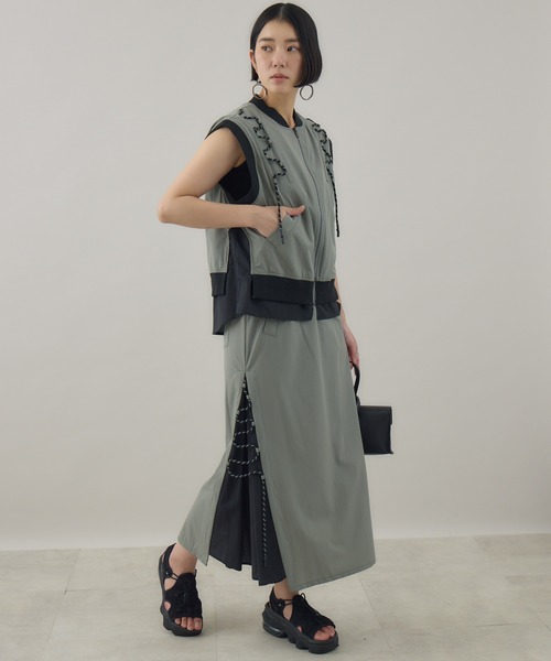 Paradise Picnic（パラダイスピクニック）の「33℃ サイドスリット カーブコードフレアスカート（スカート・レディース・ブラック/カーキ・FREE）」の20枚目の写真