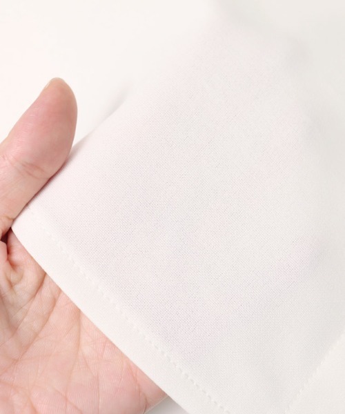 Pierrot（ピエロ）の「ボウタイデザインTブラウス（シャツ/ブラウス・レディース・ベージュ/ネイビー/オフホワイト/グレー/ライトブルー・L/M）」の20枚目の写真