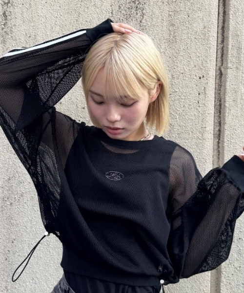 LOVETOXIC（ラブトキシック）の「【LTXC】インナーつきメッシュTシャツ（アンサンブル・キッズ・ブラック/カーキ/オフホワイト・S:140cm/130cm/L:160cm/M:150cm）」の3枚目の写真