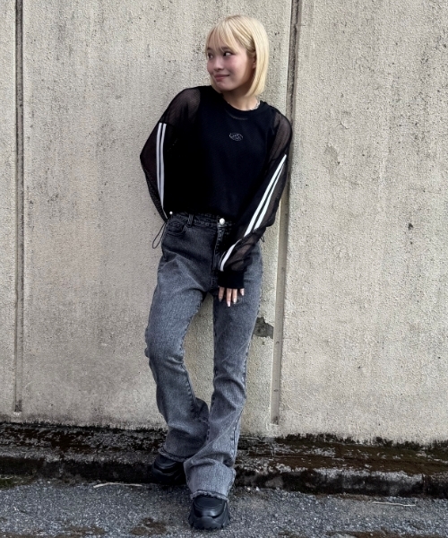 LOVETOXIC（ラブトキシック）の「【LTXC】インナーつきメッシュTシャツ（アンサンブル・キッズ・ブラック/カーキ/オフホワイト・S:140cm/130cm/L:160cm/M:150cm）」の4枚目の写真