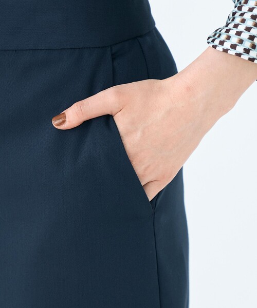 BALLSEY(ボールジィ)の「ソフトポリエステルレーヨンストレッチ セミワイドパンツ(その他パンツ・レディース・パープル/ネイビー/ライトベージュ・38/36/34/32)」の10枚目の写真