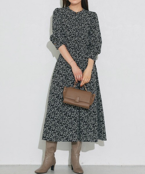 セール】選べる柄ピンタックワンピース（ワンピース）｜Pierrot