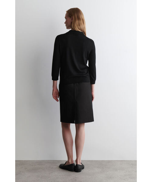 COS ブラック ニットポロ RELAXED-FIT KNITTED POLO SHIRT リラックスフィット ニットポロシャツ