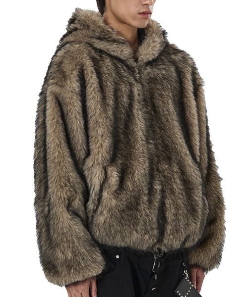 OY(オーワイ)の「『OY/オーワイ』WILD FUR HOODIE JACKET/ワイルドファーフーディージャケット(その他アウター・レディース・ブラウン/ブラック・FREE)」の11枚目の写真