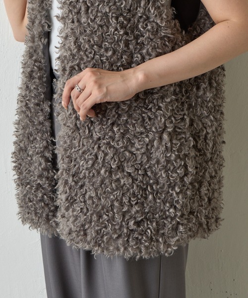バーニーズニューヨーク フェイクファーベスト グレー 値下