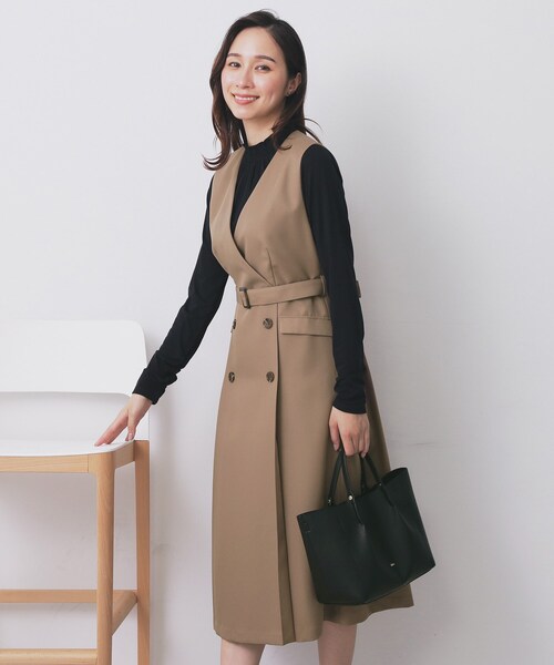 index（インデックス）の「トレンチディティールワンピース【洗濯機OK/イージーアイロン/防シワ】（ワンピース・レディース・キャメル/グリーン系/ブラック・38/36/42/40）」の17枚目の写真