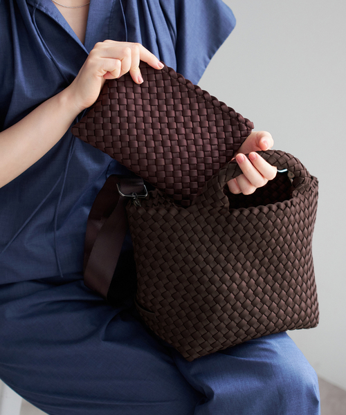 IENA(イエナ)の「《追加》NAGHEDI/ナゲディ St Barths small Tote トートバッグ SN03012LD(トートバッグ・レディース・ブラウン/ボルドー・FREE)」の8枚目の写真