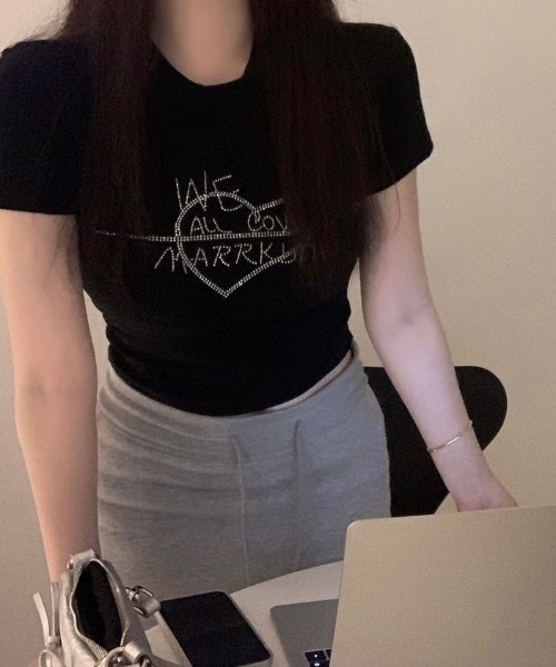 FUNdaysion（ファンデイション）の「ハートラインストーンショートTシャツ（Tシャツ/カットソー・レディース・ホワイト/ブラック・M）」の11枚目の写真