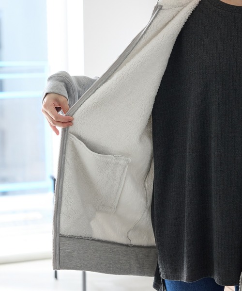 Honeys（ハニーズ）の「【ハニぽか】裏ボアロングパーカー（パーカー・レディース・グリーン/杢グレー/ベージュ/スミクロ・M/LL/L/3L/S）」の17枚目の写真