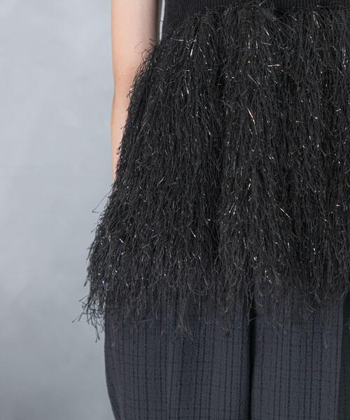 URBAN RESEARCH ROSSO WOMEN（アーバンリサーチ　ロッソ）の「フェザーフリンジニットビスチェ（ニット/セーター・レディース・ブラック/オフホワイト・FREE）」の15枚目の写真