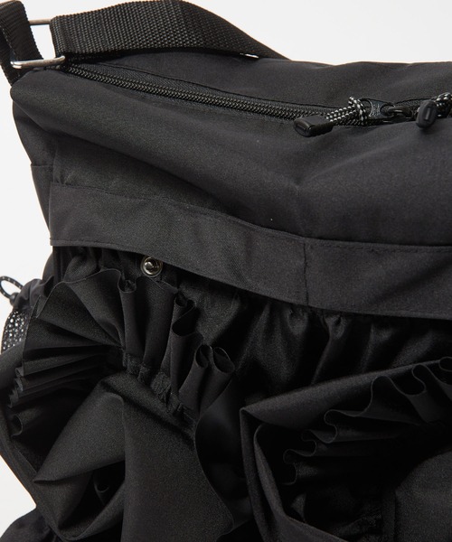 gomme(ゴム)の「フリルデコミリタリーバッグ(ショルダーバッグ・レディース・ブラック/カーキ・FREE)」の11枚目の写真