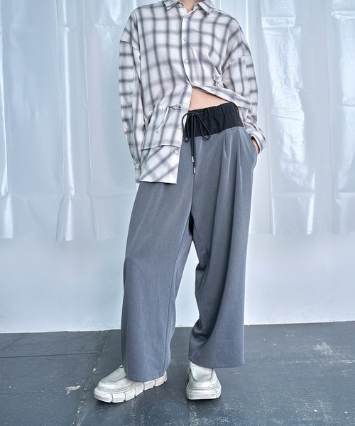 Nora Lily(ノラリリー)の「【Nora Lily】Stripe Panel Relaxed Pants(スラックス・メンズ・ブラック/グレー・FREE)」の1枚目の写真