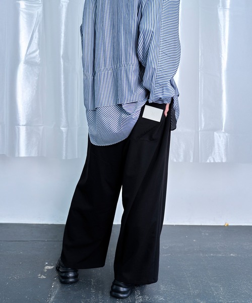 Nora Lily(ノラリリー)の「【Nora Lily】Stripe Panel Relaxed Pants(スラックス・メンズ・ブラック/グレー・FREE)」の2枚目の写真