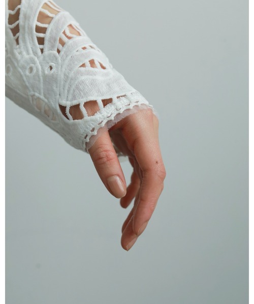 anuke（アンヌーク）の「Panel Lace Blouse（シャツ/ブラウス）」 - WEAR