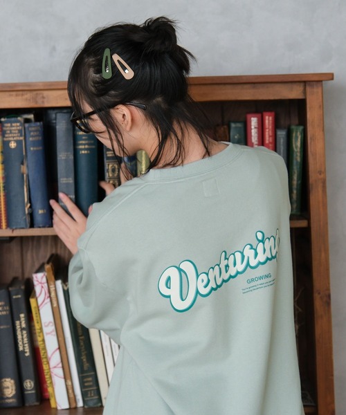 GLOBAL WORK（グローバルワーク）の「USAガーリーグラフィックスウェット/AND YUA ANY/581117（スウェット・キッズ・チャコールグレー/アイボリー/グレー系その他/ブラック系/ミント/ブラック/ブルー系その他4・SMALL/MEDIUM）」の7枚目の写真