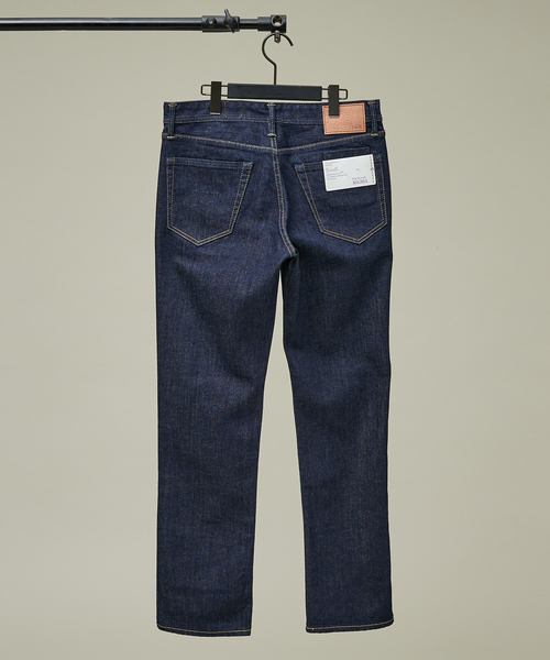 YANUK（ヤヌーク）の「【YANUK/ヤヌーク】PREMIUM2 スリムストレート MICHEL /ワンウォッシュ デニム（デニムパンツ・メンズ・インディゴブルー・29/30/31/32）」の6枚目の写真