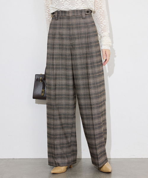 SLOBE IENA（スローブイエナ）の「ナロータックチェックトラウザー（その他パンツ・レディース・アイボリー/ブラウン・FREE）」の14枚目の写真