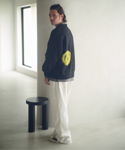 ADAM PATEK(アダムパテック)の「ADAMPATEK/archive shaggy crest crewneck/ジャガードシャギークルーネック(ニット/セーター・メンズ・ブラック×イエロー/ブラック×レッド・2/1)」の22枚目の写真