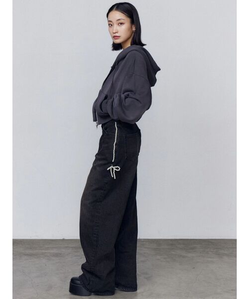 EMODA（エモダ）の「サイドパールルーズジーンズ（デニムパンツ・レディース・インディゴブルー/ブラック・SMALL/MEDIUM）」の10枚目の写真