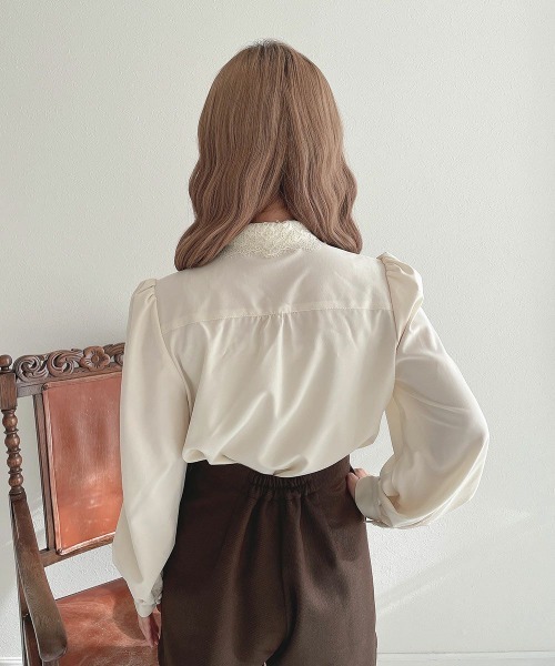 F i.n.t(フィント)の「スカラップレースボウタイシャツ/fint フィント(シャツ/ブラウス・レディース・オフホワイト/アイボリー・FREE)」の10枚目の写真