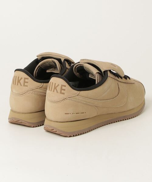 NIKE(ナイキ)の「NIKE/ナイキ コルテッツ LTR SE(スニーカー・メンズ・ベージュ・26cm/26.5cm/27cm/27.5cm/28cm/25.5cm)」の2枚目の写真