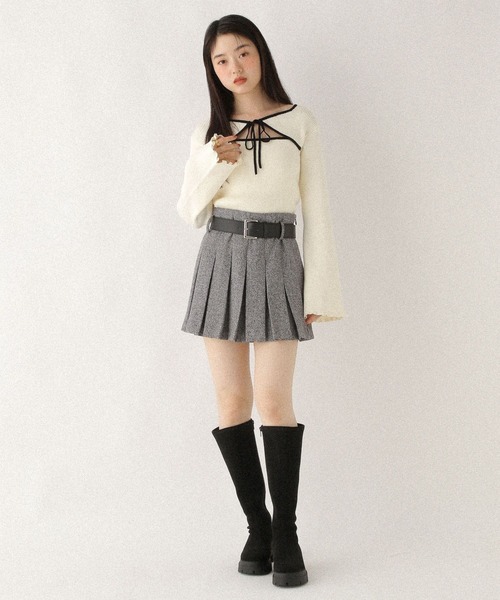 Heather(ヘザー)の「2WAYフロントカットアウトニット 608404(ニット/セーター・レディース・ネイビー/アイボリー/ブラウン・FREE)」の4枚目の写真