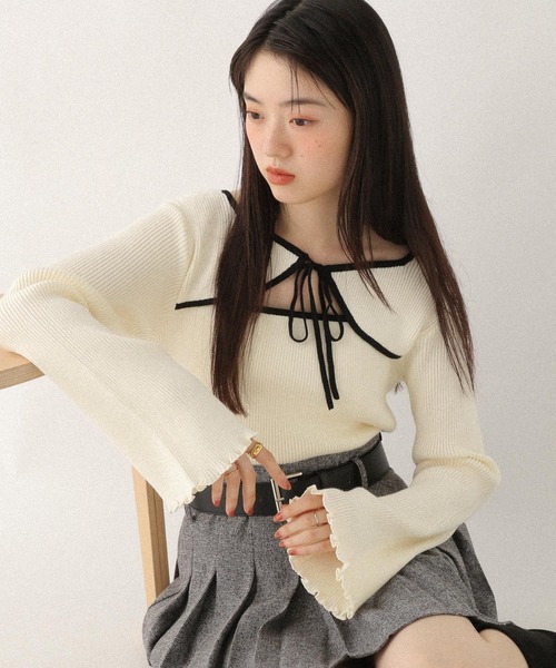 Heather(ヘザー)の「2WAYフロントカットアウトニット 608404(ニット/セーター・レディース・ネイビー/アイボリー/ブラウン・FREE)」の7枚目の写真