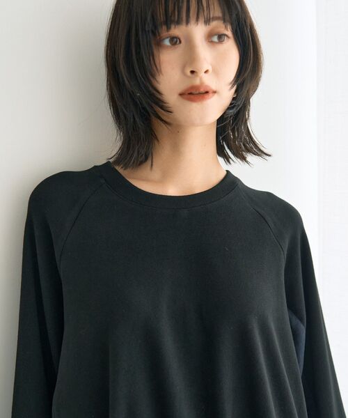 Editt by YECCA VECCA（エディットバイイェッカヴェッカ）の「素材MIXレイヤード起毛プルオーバー（スウェット・レディース・ブラック/グレー/チャコールグレー・FREE）」の12枚目の写真