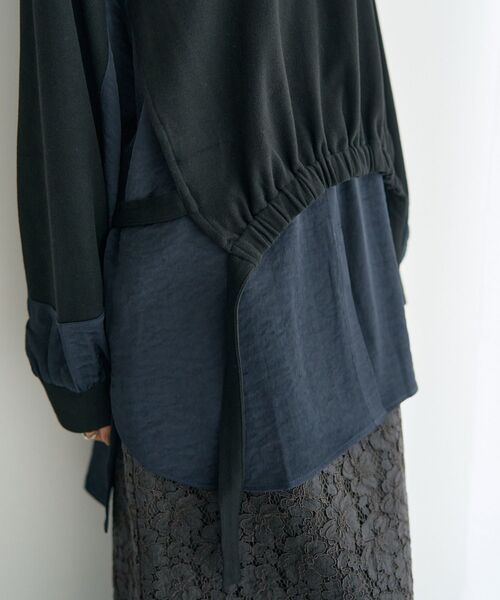 Editt by YECCA VECCA（エディットバイイェッカヴェッカ）の「素材MIXレイヤード起毛プルオーバー（スウェット・レディース・ブラック/グレー/チャコールグレー・FREE）」の14枚目の写真