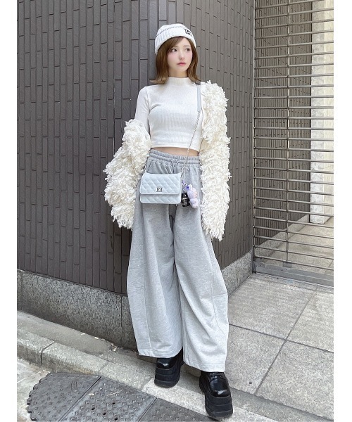 Darich（ダーリッチ）の「シャイニーバレルスウェットパンツ