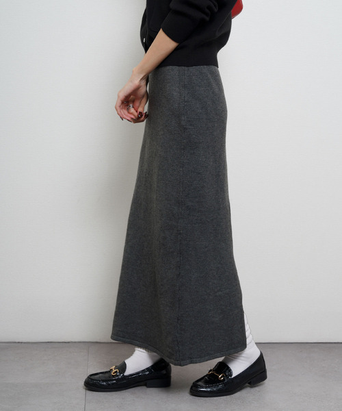 Chillfar（チルファー）の「ニットロングスカート（スカート・レディース・グレー/ブラック/ベージュ/チャコール/ブラウン・FREE）」の3枚目の写真