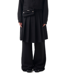 IUGAMAKARAS（イウガマカラス）の「Belted Bag Pleats Midi Skirt (Black)（スカート）」