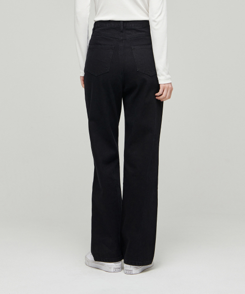 MUSINSA STANDARD WOMAN（ムシンサスタンダードウーマン）の「ウィメンズスラッシュルーズストレートデニムパンツ[ブラック]（デニムパンツ・レディース・その他・30/24/25/26/27/28/29）」の3枚目の写真