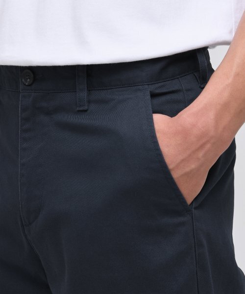 MUSINSA STANDARD（ムシンサスタンダード）の「ワイドシノパンツ[ネイビー]（その他パンツ・メンズ・その他・30/33/26/27/28/29/40/38/42/36/34/32/31）」の4枚目の写真