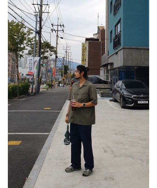 MUSINSA STANDARD（ムシンサスタンダード）の「ワイドシノパンツ[ネイビー]（その他パンツ・メンズ・その他・30/33/26/27/28/29/40/38/42/36/34/32/31）」の14枚目の写真