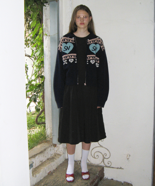 SINOON（シヌーン）の「TUCK SHIRRING DRESS (BLACK)（ワンピース・レディース・その他・FREE）」の4枚目の写真