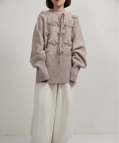 lawgy（ラウジー）の「string neck 2way fringe knit / ストリングネック2wayフリンジニット（ニット/セーター・レディース・ホワイト/ベージュ系/ピンク系・FREE）」の12枚目の写真