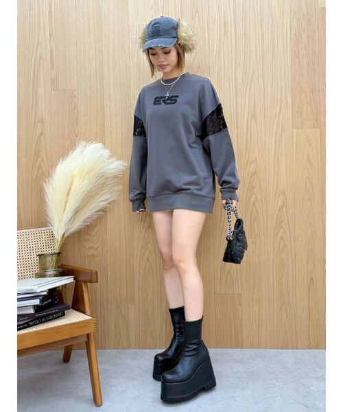 EVRIS（エヴリス）の「レースEmbroideryスウェットトップス（スウェット・レディース・チャコールグレー/グレー/ブラック・FREE）」の9枚目の写真