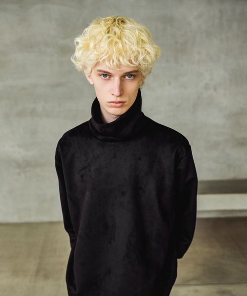 HARE（ハレ）の「MILKYスウェードタートル(HARE)（スウェット・メンズ・ブラック/グレー/ブルー/レッド・MEDIUM/SMALL）」の17枚目の写真