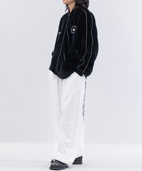 JOHN'S CLOSET（ジョンズクローゼット）の「【13】エンジェルプリント ラインストーン ワイドスウェットパンツ（スウェットパンツ・メンズ・ブラック/杢グレー/ホワイト・MEDIUM/LARGE）」の21枚目の写真