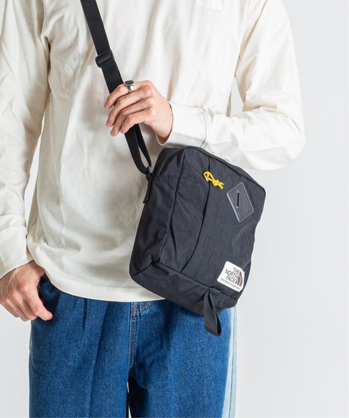 THE NORTH FACE(ザノースフェイス)の「【THE NORTH FACE/ザ・ノースフェイス】ユニセックス 斜め掛けバッグ ショルダーバッグ 4.5L(ショルダーバッグ・メンズ・ブラック・FREE)」の14枚目の写真