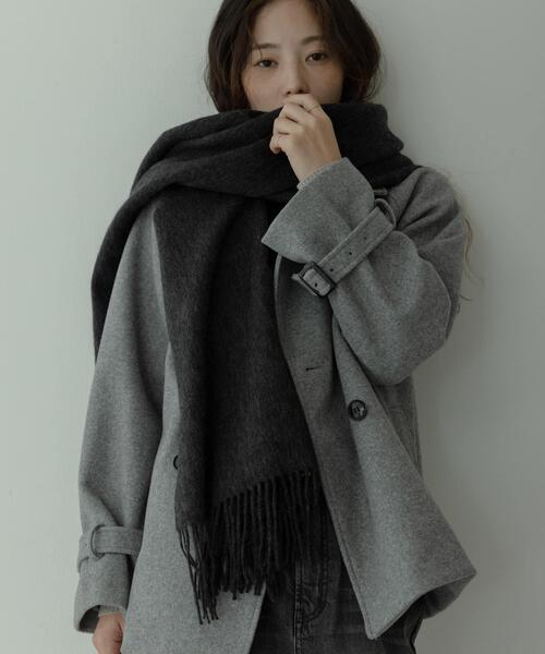 URBAN RESEARCH Sonny Label（アーバンリサーチサニーレーベル）の「大判ウールストール（マフラー・レディース・ボルドー/ライトグレー/チャコールグレー/ベージュ・ONE）」の5枚目の写真