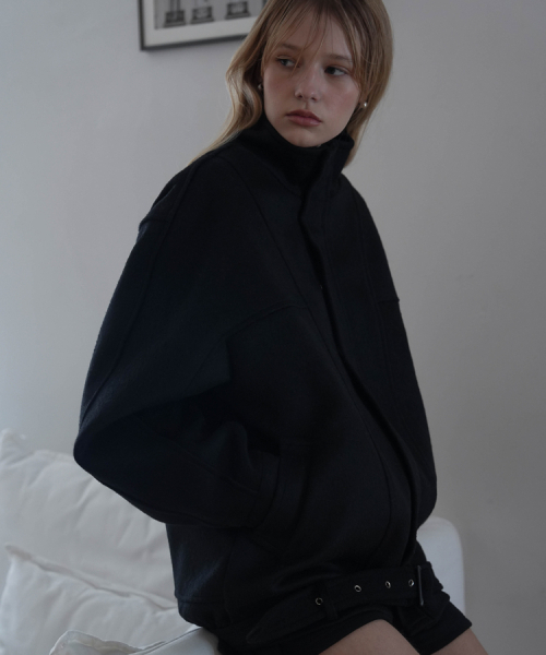 DEHEVE（デヘヴェ）の「Belted Wool Half Jacket [Black]（その他アウター・レディース・ブラック・FREE）」の4枚目の写真