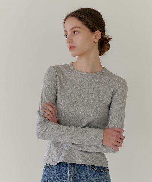 YUPPE(ヨッペ)の「BASIC SLIM T-SHIRT_GRAY(Tシャツ/カットソー・レディース・その他・SMALL)」の1枚目の写真