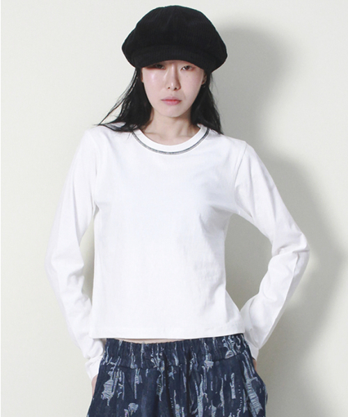 DEMARC(ドゥマーク)の「ネックスティッチポイントセミクロップ長袖Tシャツアイボリー(Tシャツ/カットソー・レディース・その他・MEDIUM/LARGE)」の6枚目の写真